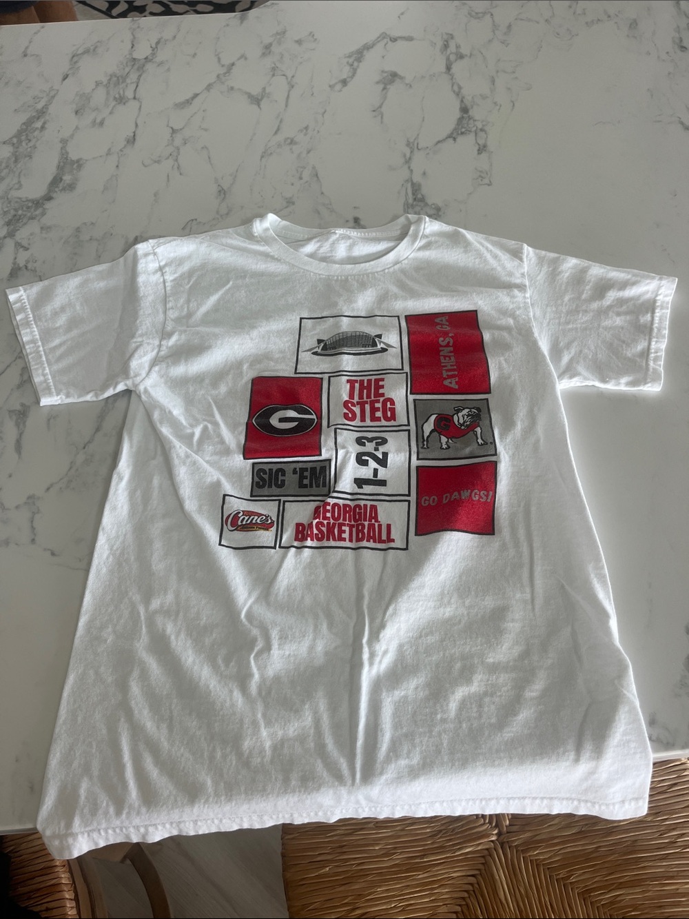 University of Georgia White T-Shirt Adult Small Stegeman Coliseum Brand New